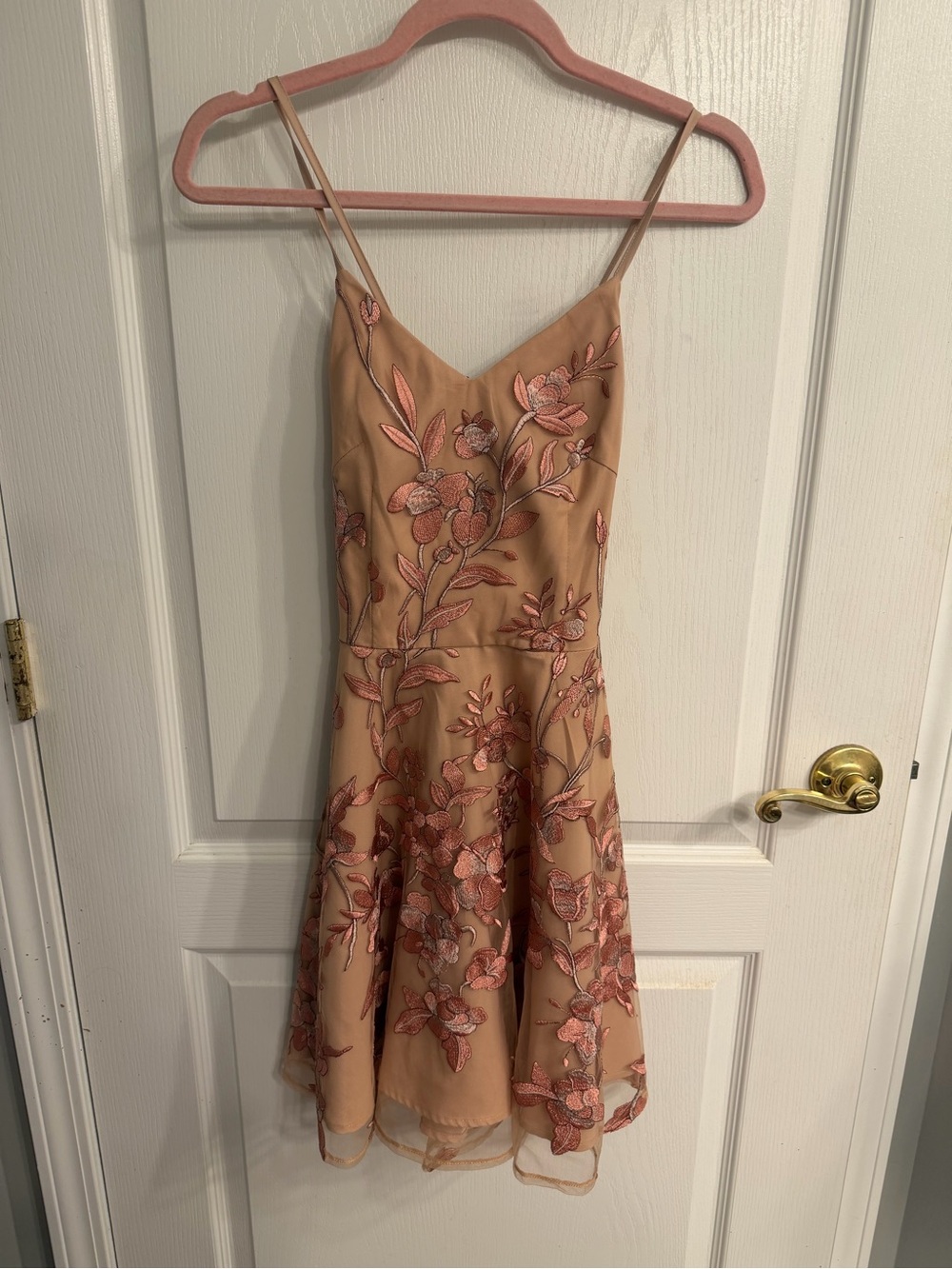 NWT Two Sisters Embroidered Pink Floral Mini Dress